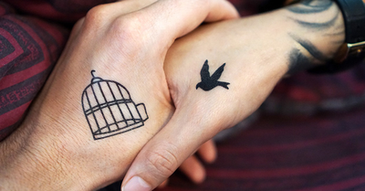 Dimostrate il vostro amore con questi tatuaggi temporanei da fare in coppia!