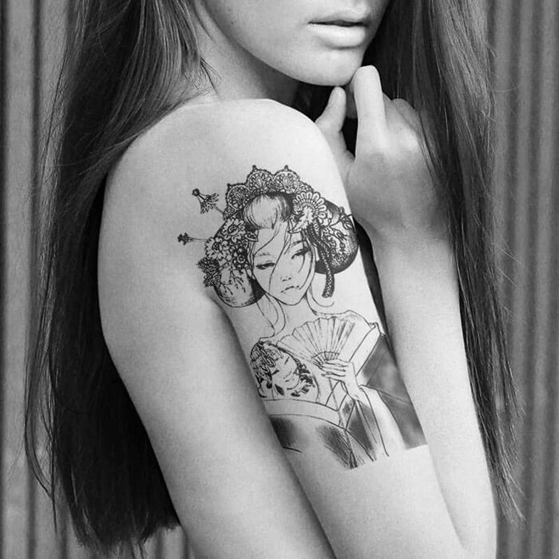 Tatouage éphémère temporaire asiatique femme geisha japonaise