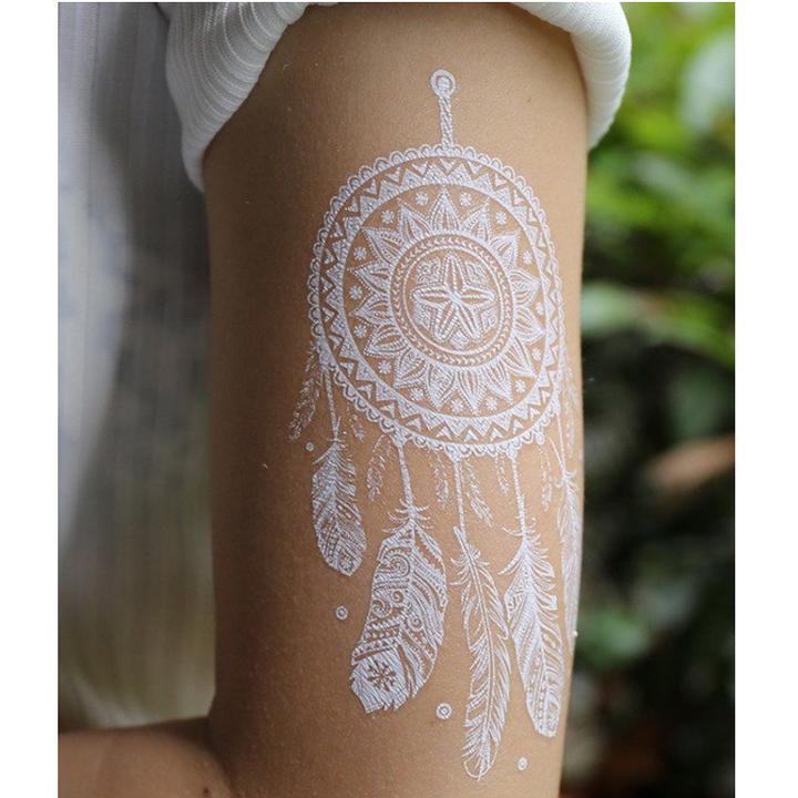 Tatouage éphémère temporaire attrapes rêves rosace fleurs blanc