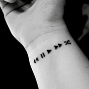 Tatouage éphémère temporaire musique lecteur play 